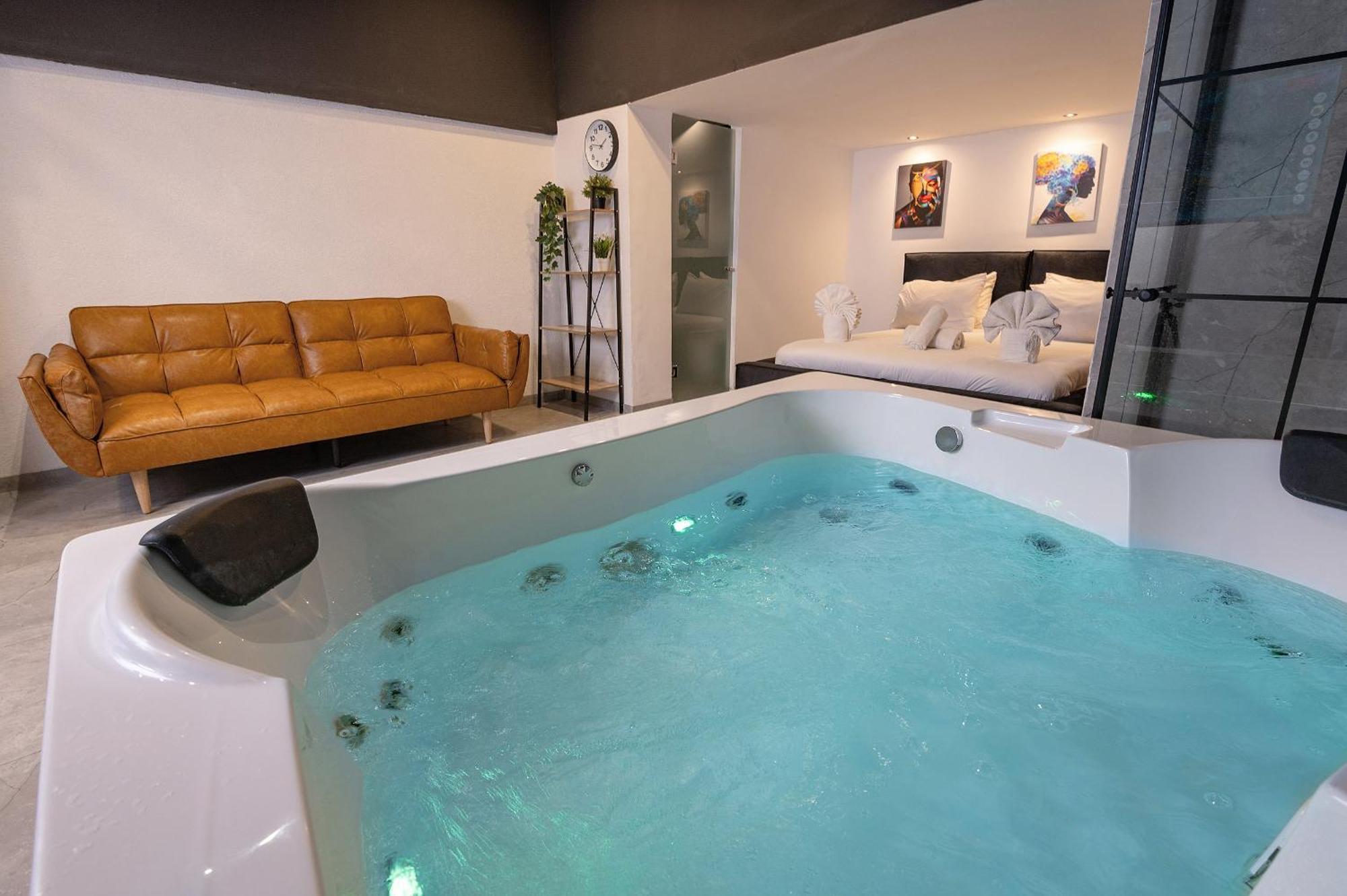 Lago Suites Hotel Yerusalem Bagian luar foto